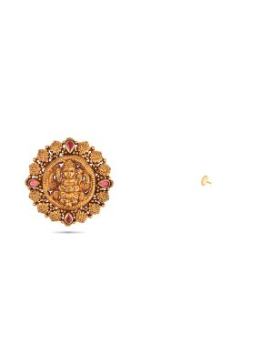 Traditional Gold Earring-hover