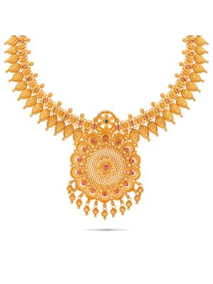 Enchanting Flower Design Gold Necklace-hover