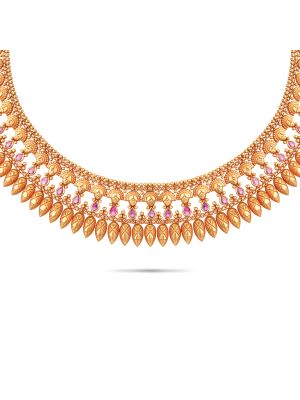 Enticing Trendy Gold Necklace-hover