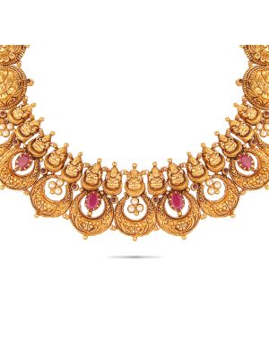 Enticing Trendy Gold Necklace-hover