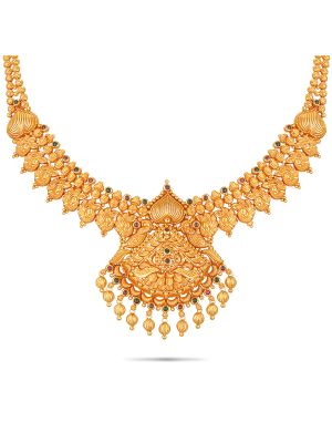 Mesmerising Traditional Necklace-hover