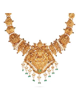 Enticing Trendy Gold Necklace-hover