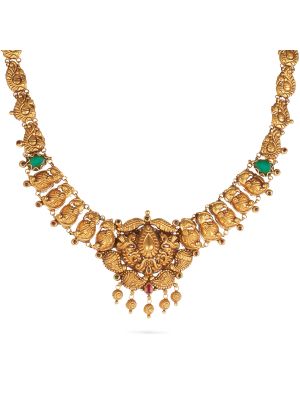 Enticing Trendy Gold Necklace-hover